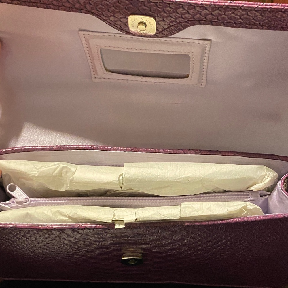 Plum Vintage Liz Claiborne Crocodile-Embossed Chain Bag - Picture 16 of 16